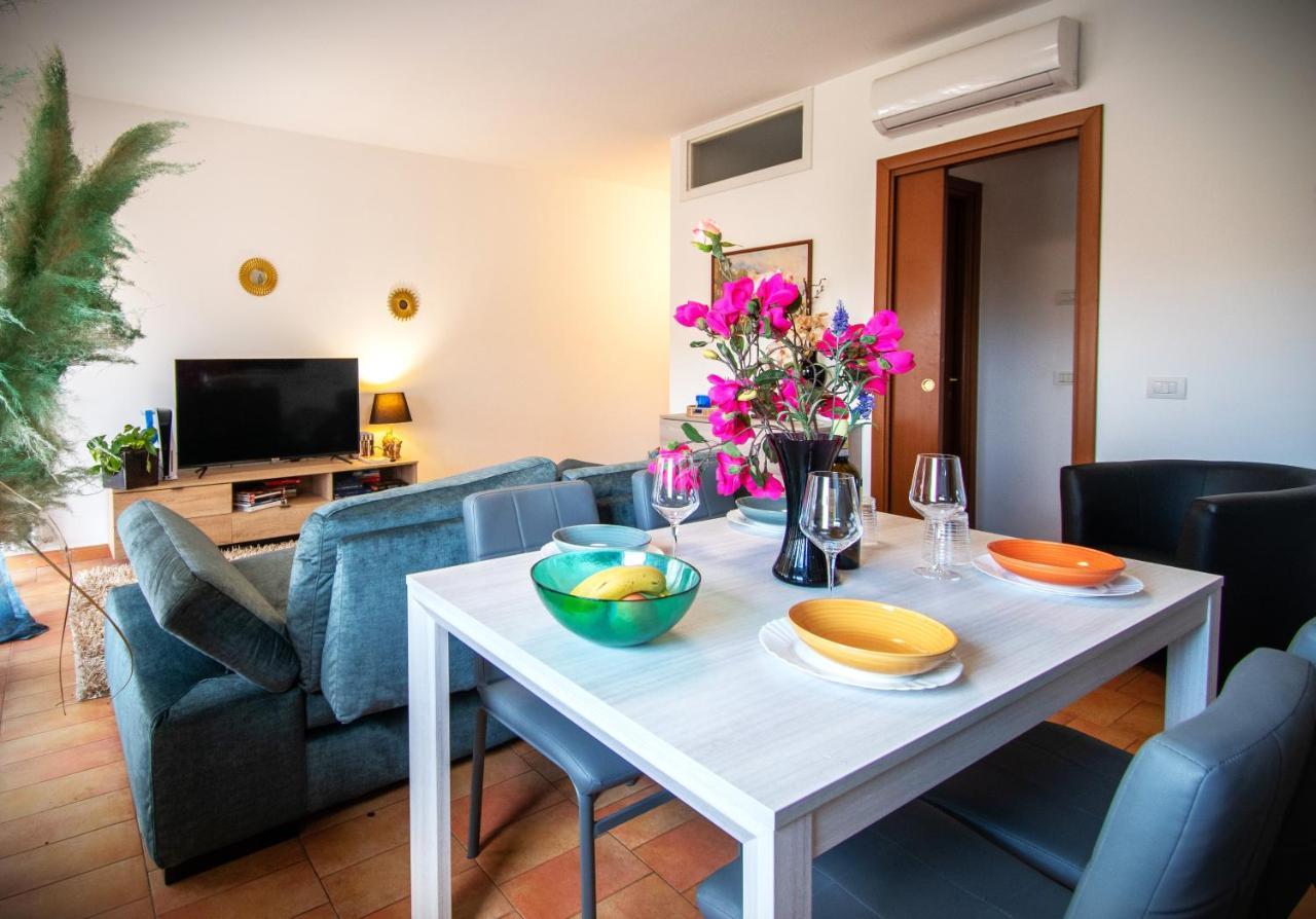 Luminoso Apartamento Peschiera del Garda Exterior foto