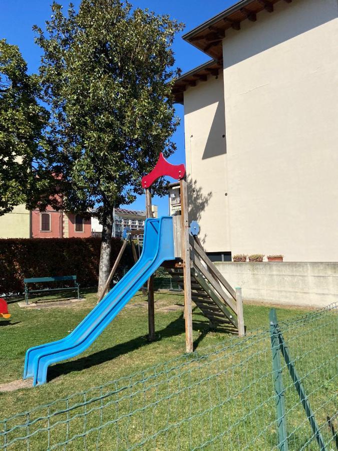 Luminoso Apartamento Peschiera del Garda Exterior foto